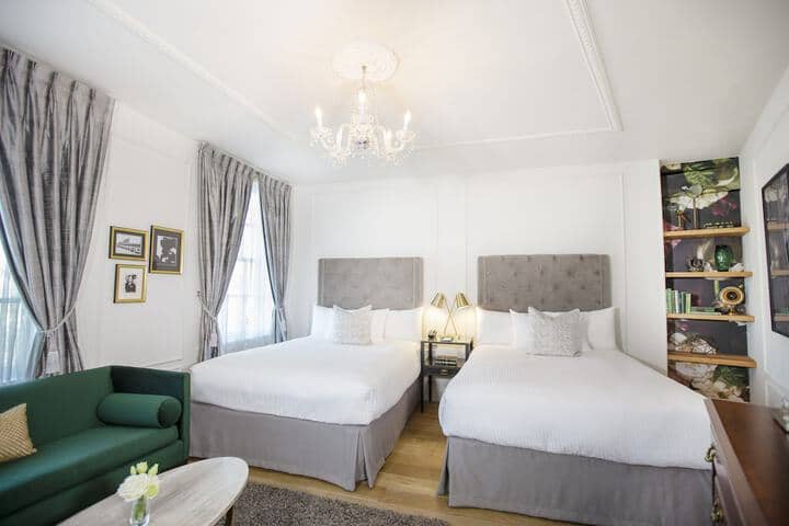 Room 40 of 86